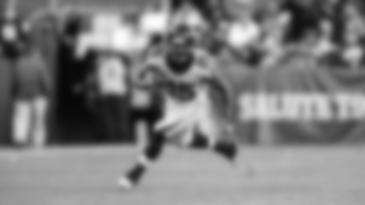 RB Ito Smith