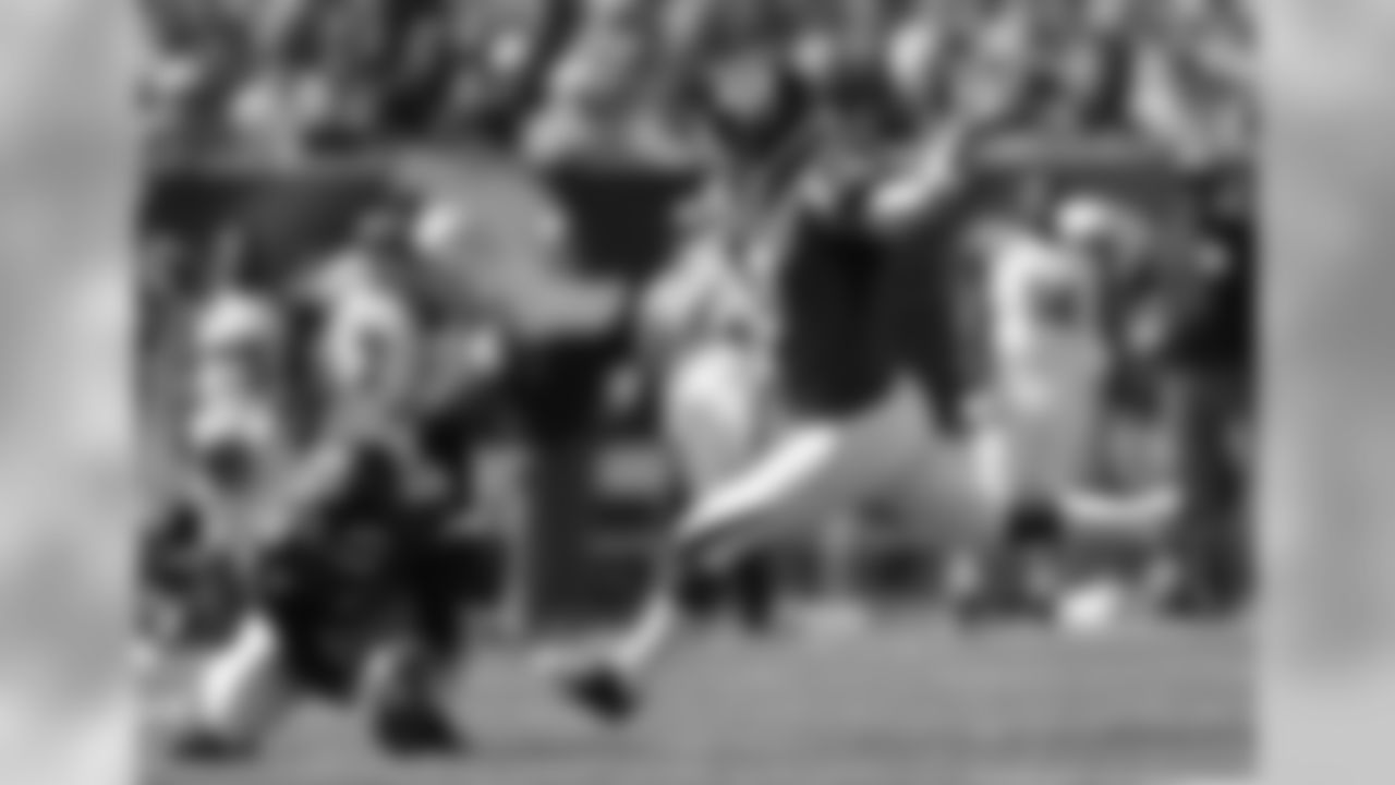 K Matt Bryant kicks a field goal