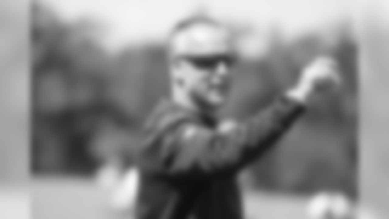 Mike Nolan, defensive coordinator