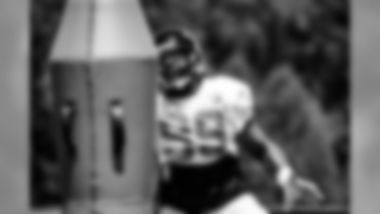 Atlanta Falcons defensive end Adrian Clayborn #99 runs a drill during practice. (Photo by Kara Durrette/Atlanta Falcons).