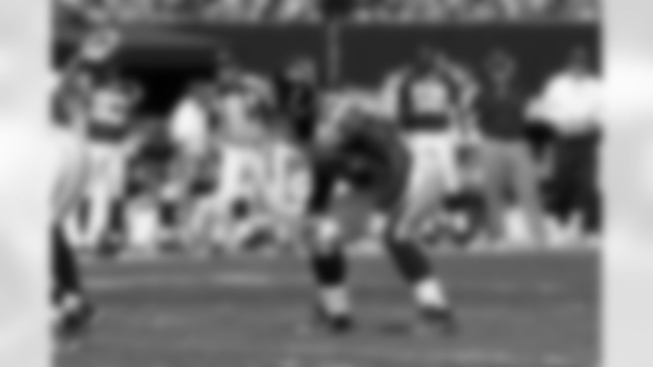 Falcons at Browns // 10/10/10 - Cleveland Browns Stadium