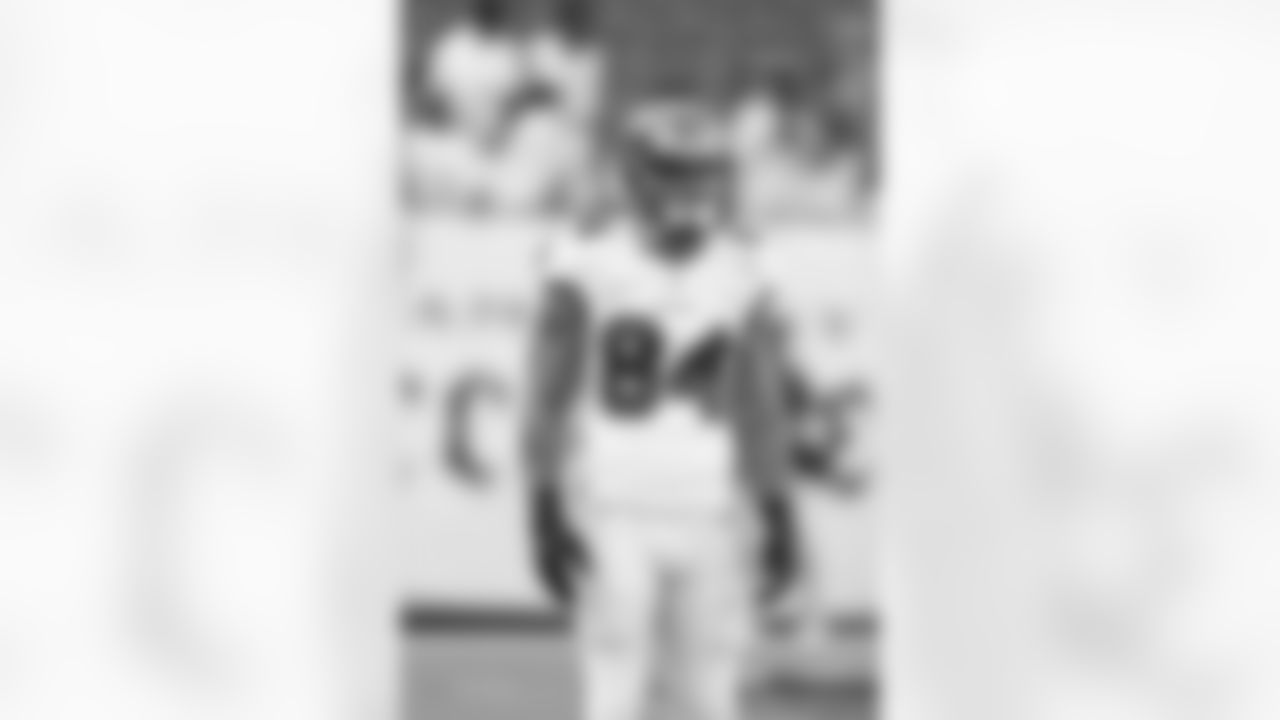 TE Tom Crabtree