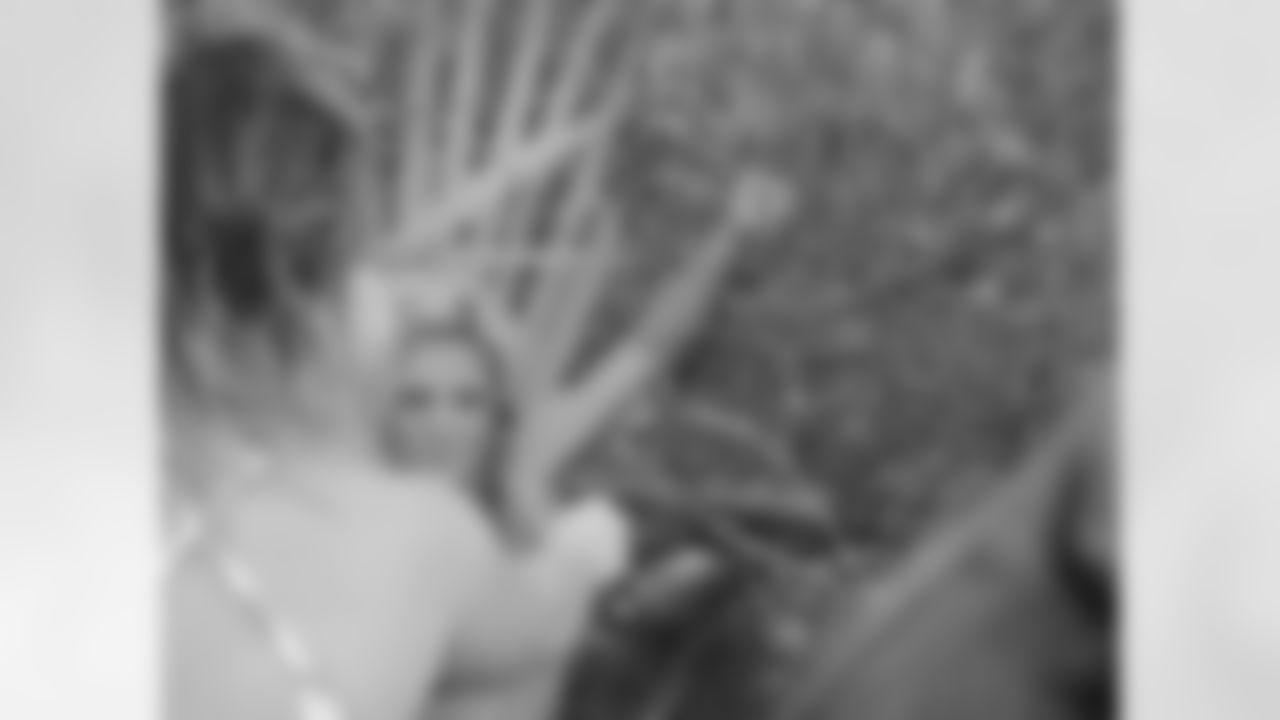 Shauna K. // 2011 Atlanta Falcons Cheerleaders Swimsuit Calendar Photo Shoot // 2011 // Bermuda -