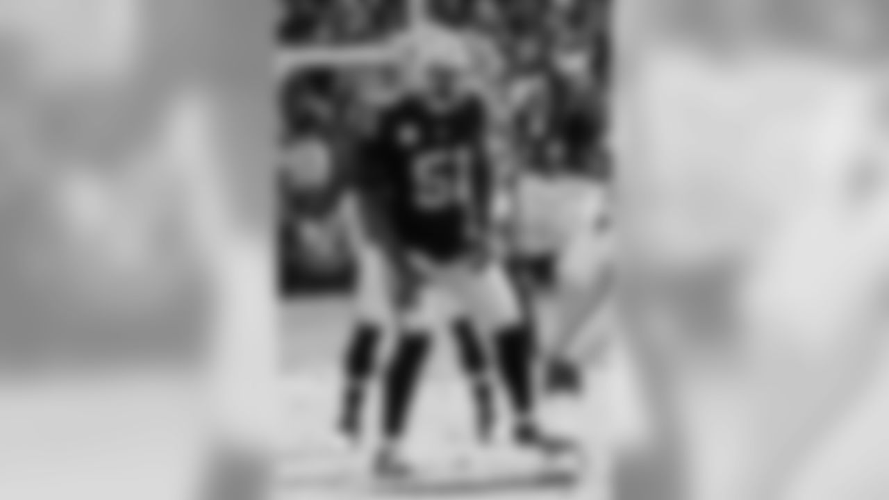DE Bruce Irvin