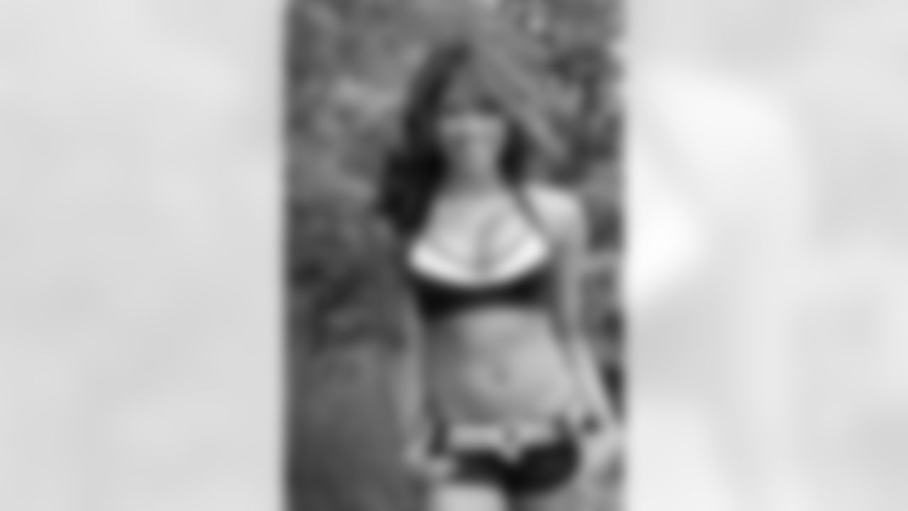 Denita C. // 2011 Atlanta Falcons Cheerleaders Studio Shots // 2011 // Atlanta -