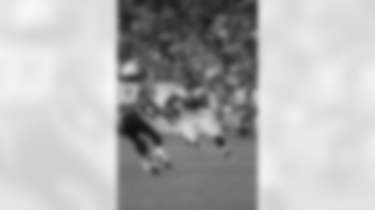RB Steven Jackson