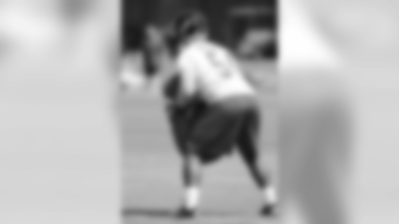 LB Yawin Smallwood