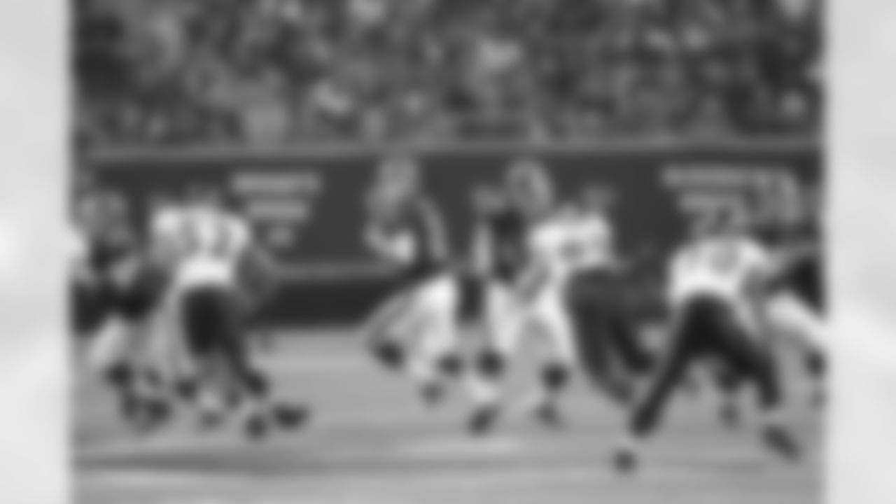 Matt Ryan prepares for a pass. // Falcons vs Ravens // 11/11/10 - Georgia Dome