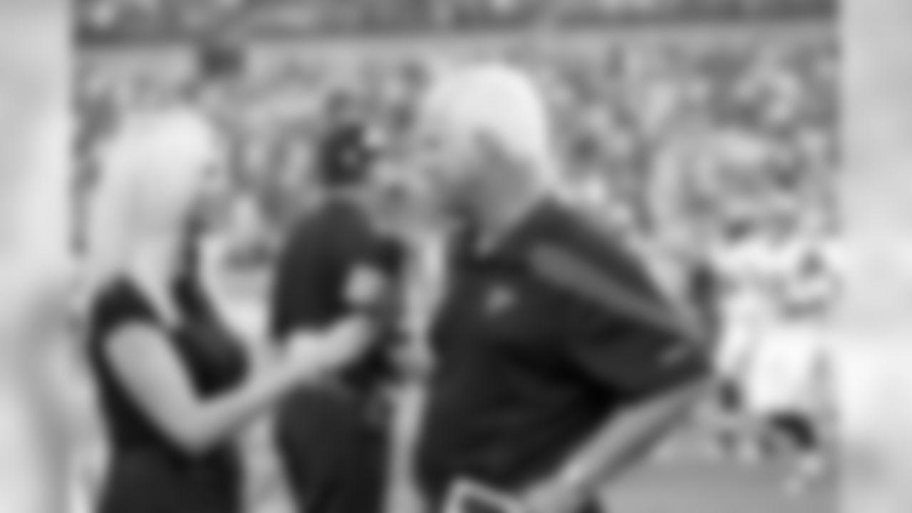 The Falcons and Steelers face off in Pittsburgh during the third preseason game for both teams // Falcons at Steelers - Preseason // Pittsburgh —