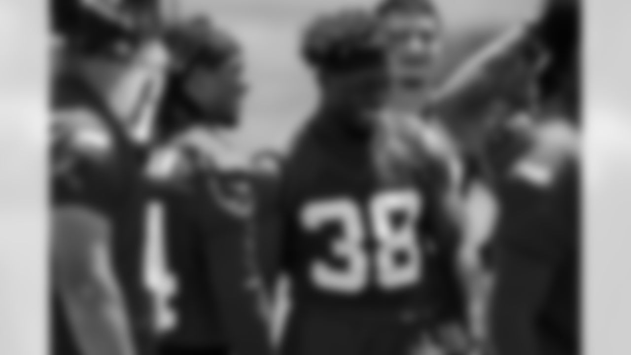 RB Devonta Freeman, RB Kenjon Barner