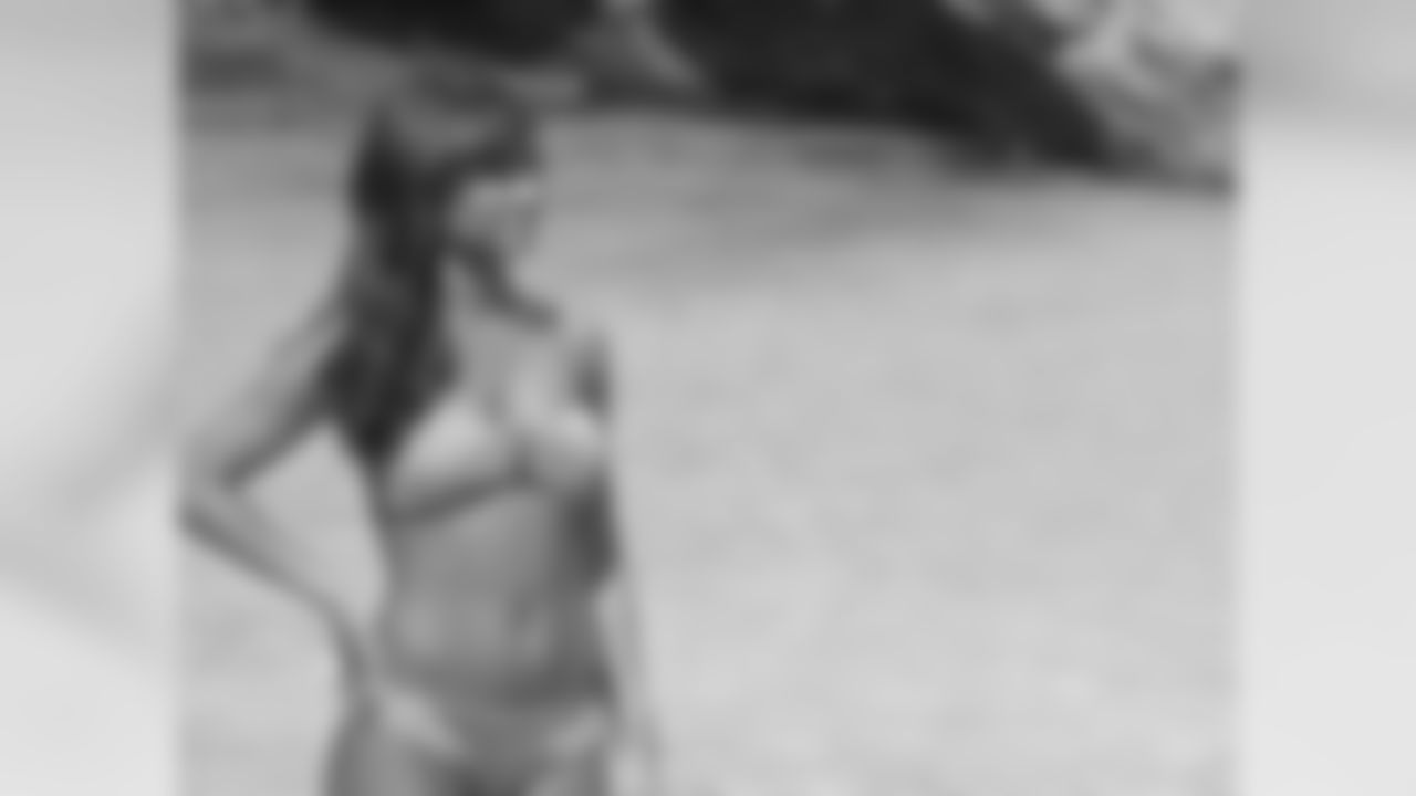 Natalie S. // 2011 Atlanta Falcons Cheerleaders Swimsuit Calendar Photo Shoot // 2011 // Bermuda -