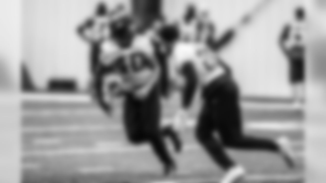 CB Ryan Neal, CB Isaiah Oliver