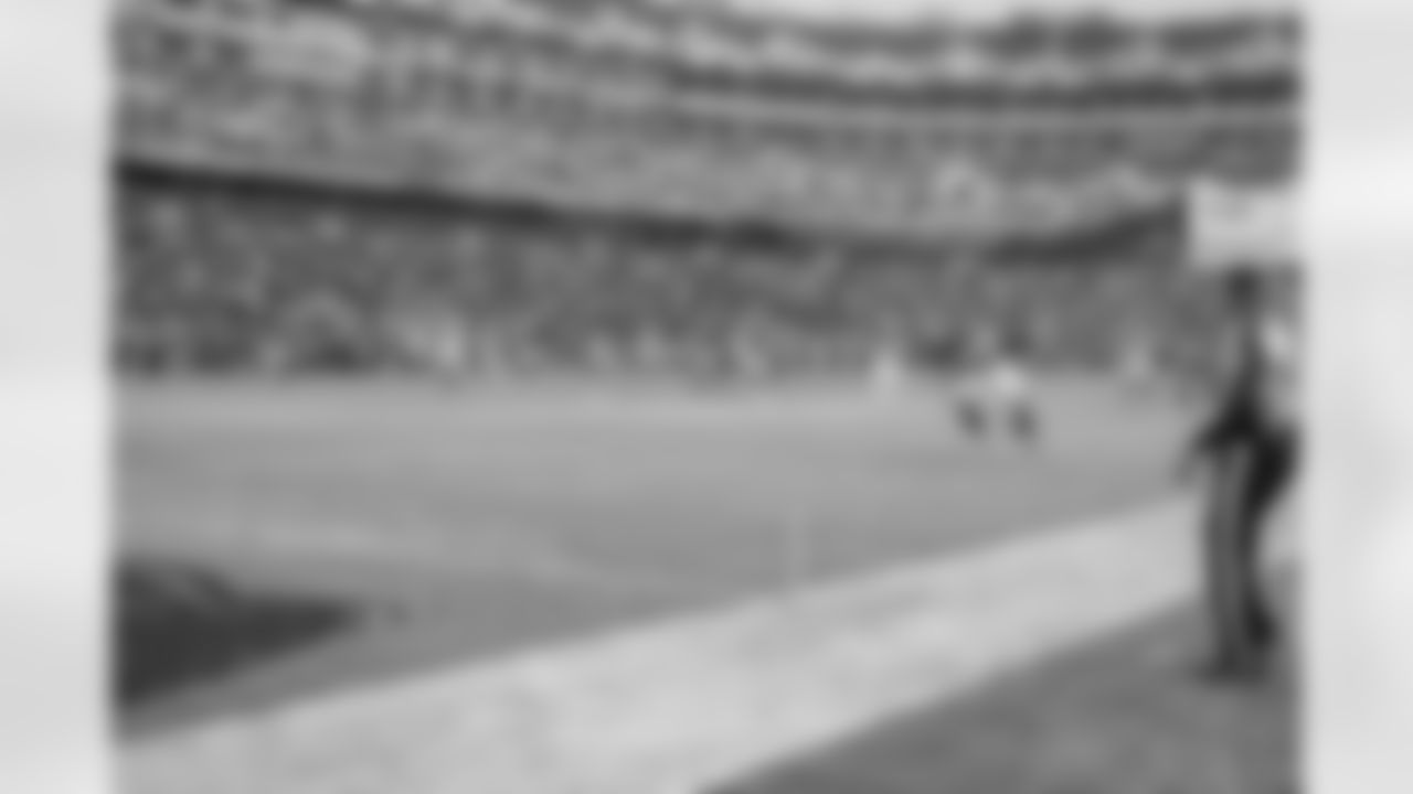 WR Julio Jones keeps going for his first touchdown of the 2018 season.