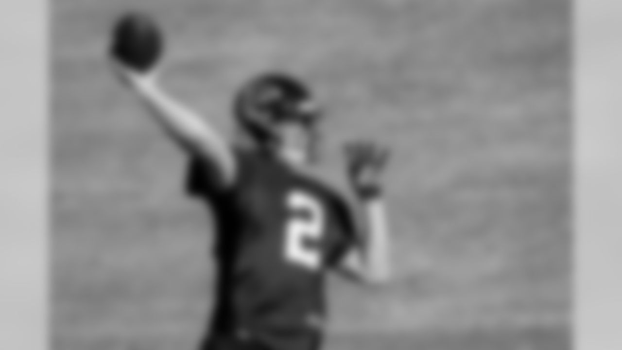 Atlanta Falcons quarterback Matt Ryan #2 in action during practice. (Photo by Kara Durrette/Atlanta Falcons)