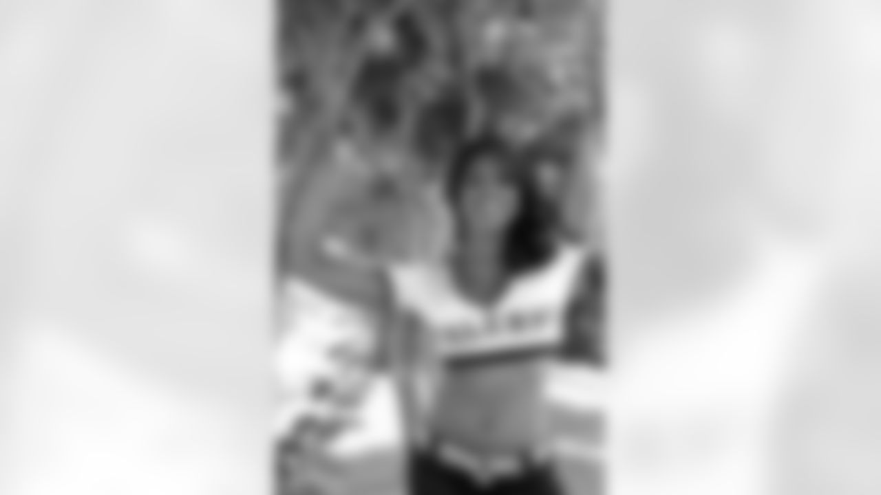 Denita C. // 2011 Atlanta Falcons Cheerleaders Studio Shots // 2011 // Atlanta -