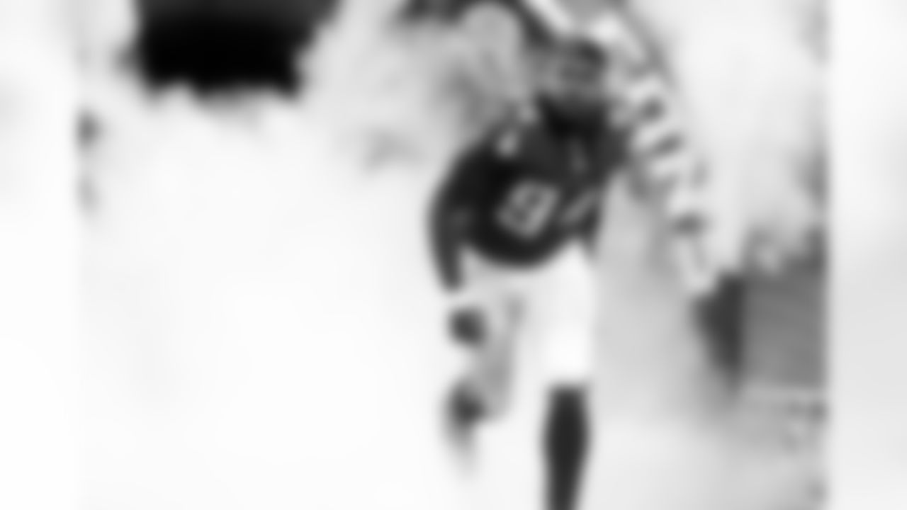 DE Jonathan Massaquoi