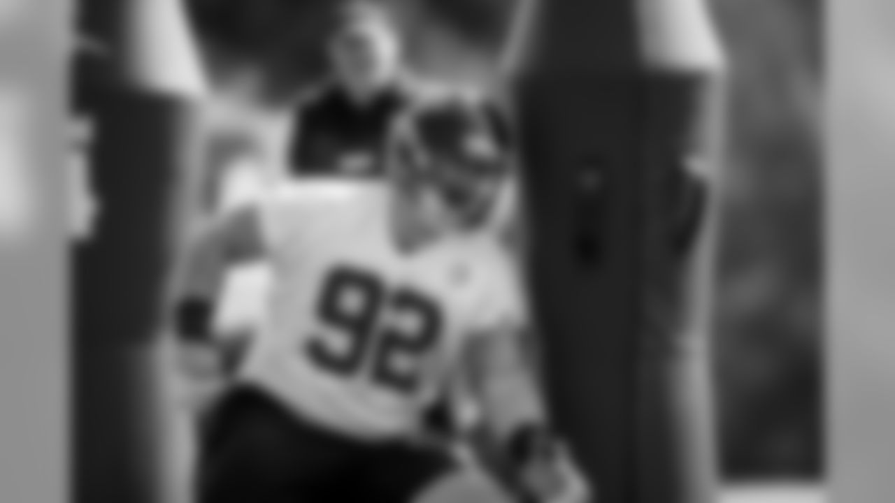 Atlanta Falcons defensive tackle Justin Zimmer #92 digs during the third practice preparing for preseason week two against the New York Jets. (Photo by Kara Durrette/Atlanta Falcons)