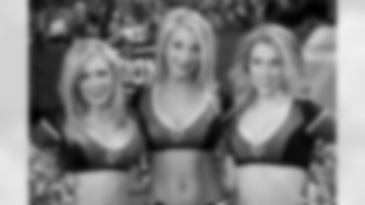 Shauna K., Jonna B. and Haley-Kate D. (PHOTOS: Art Morrison, Special to AtlantaFalcons.com)