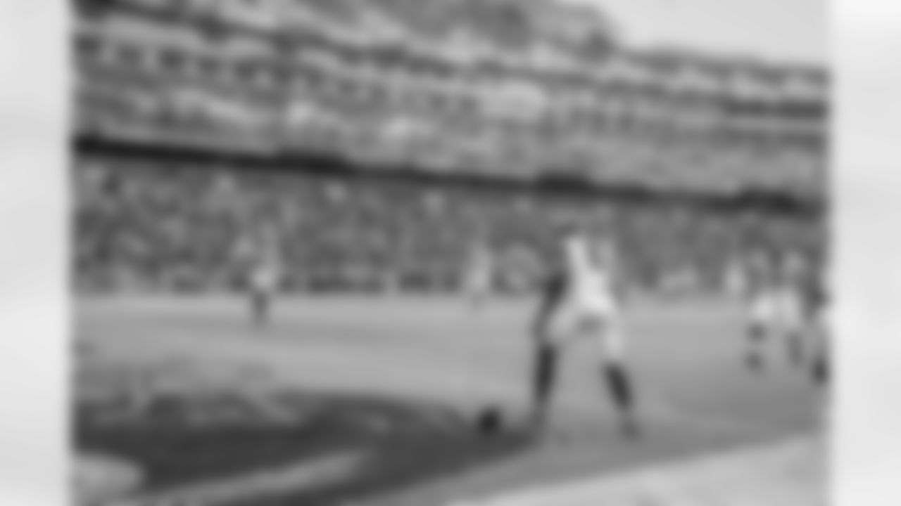 WR Julio Jones keeps going for his first touchdown of the 2018 season.