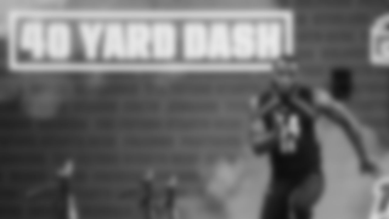 Mississippi DB Zedrick Woods runs the fastest 40-yard dash of the 2019 Scouting Combine.
NFL / Perry Knotts