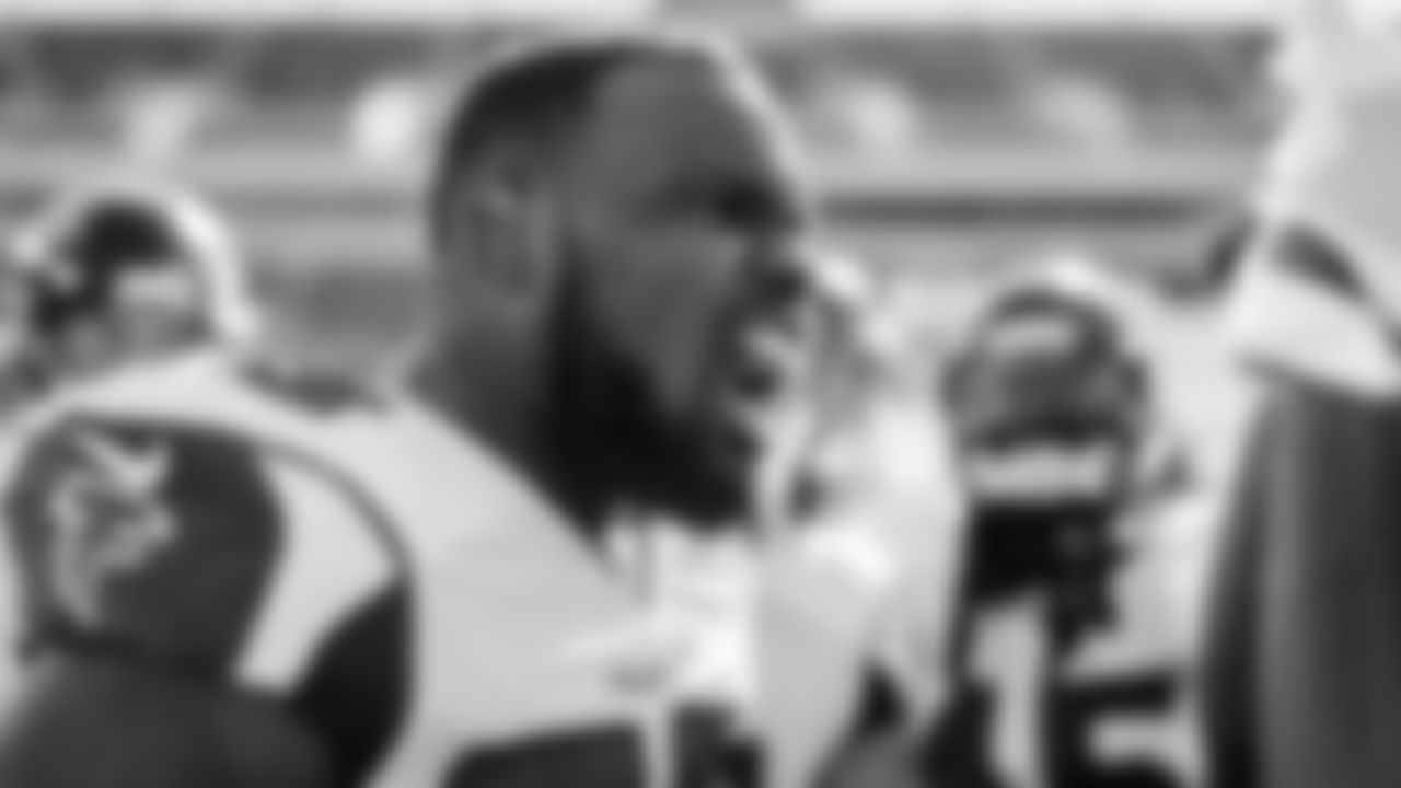 Atlanta Falcons linebacker LaRoy Reynolds #59