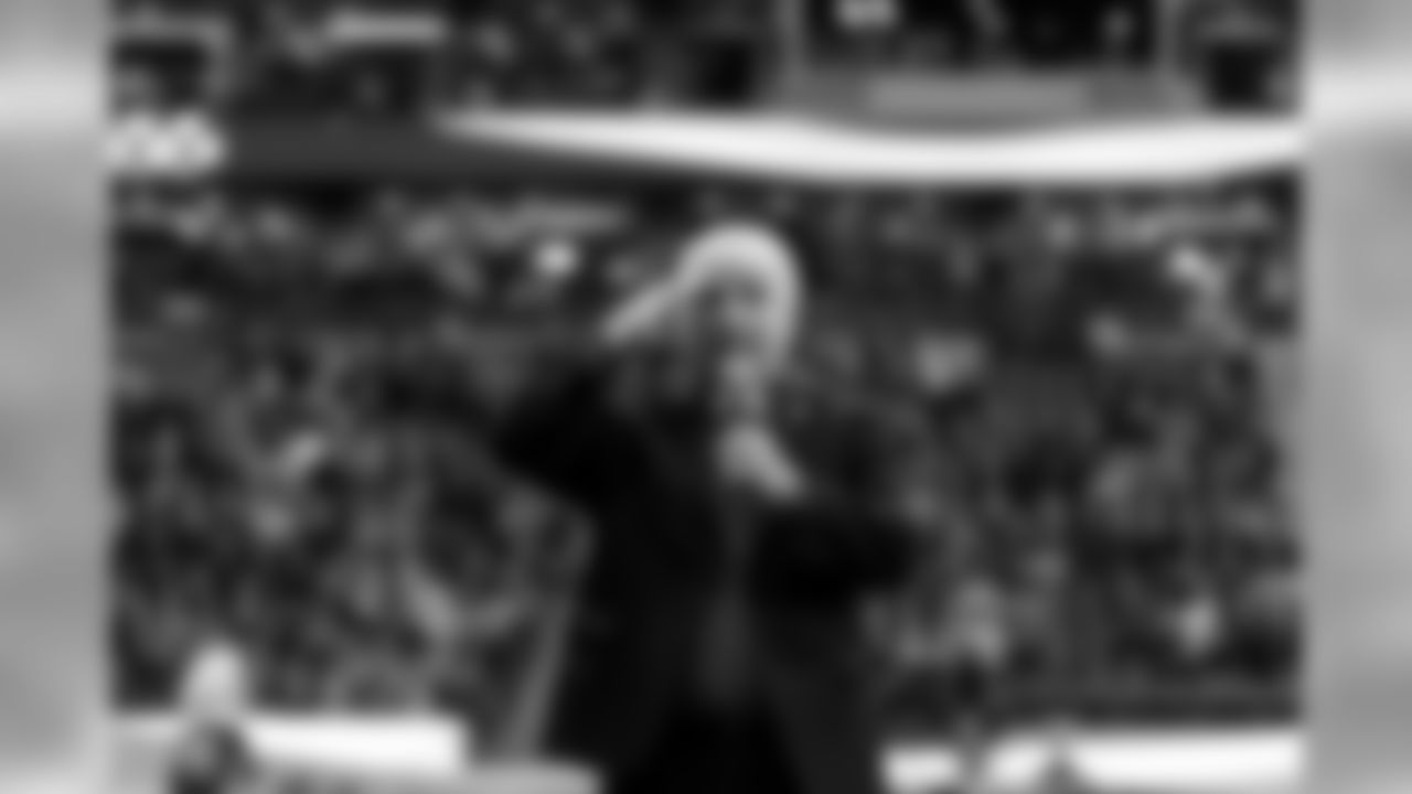 Medal of Honor recipient Jim McCloughan sings the national anthem before the game between the Atlanta Falcons and the Tampa Bay Buccaneers at Mercedes-Benz Stadium in Atlanta, GA, on Sunday November 24, 2019. (Photo by Adler Garfield/Atlanta Falcons)