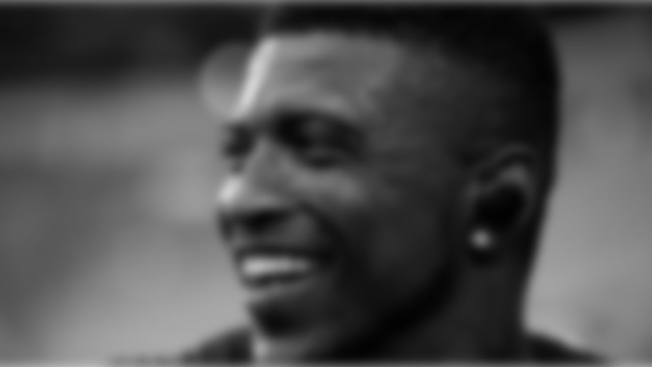 Atlanta Falcons strong safety Keanu Neal #22 smiles and laughs while wearing Bose earbuds before the game against the Miami Dolphins at Hard Rock Stadium in Miami Gardens, Florida, on Thursday August 8, 2019. (Photo by Adler Garfield/Atlanta Falcons)