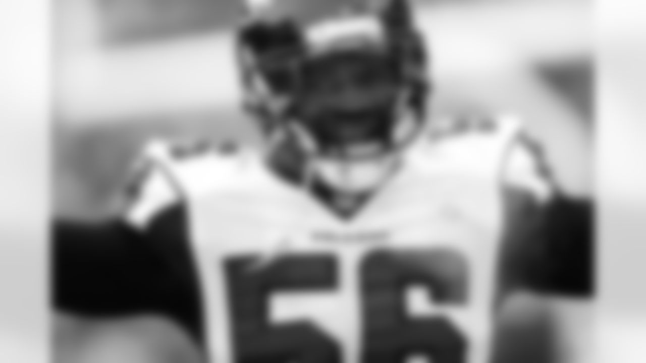 LB Sean Weatherspoon