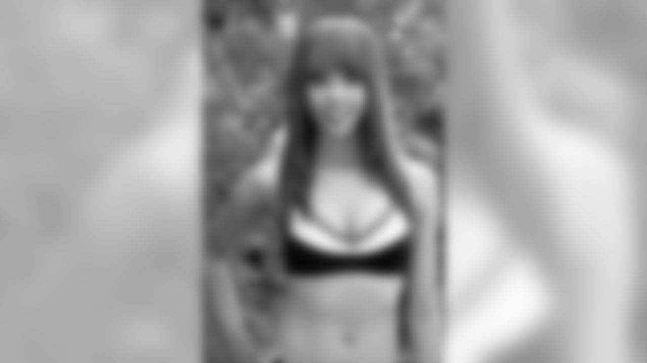 Ariel A. // 2011 Atlanta Falcons Cheerleaders Studio Shots // 2011 // Atlanta -
