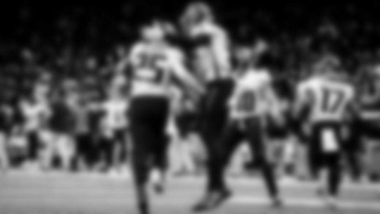 Atlanta Falcons running back Tyler Allgeier #25 and Atlanta Falcons wide receiver Drake London #5 react after a touchdown during the game against the New Orleans Saints at Caesars Superdome in New Orleans, Louisiana on Sunday, December 18, 2022. (Photo by Shanna Lockwood/Atlanta Falcons)