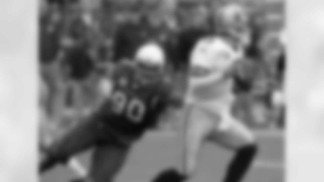 DE Darnell Docket has four sacks in seven games for the Cardinals. The offensive line for the Falcons will need to be ready to protect QB Matt Ryan from Dockett on Sunday.