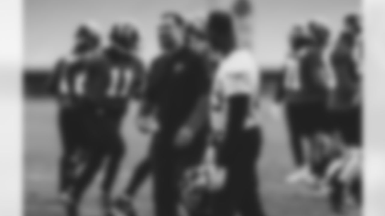 Jeff Ulbrich, linebackers coach, LB Deion Jones
Atlanta Falcons / Stacey Ward
