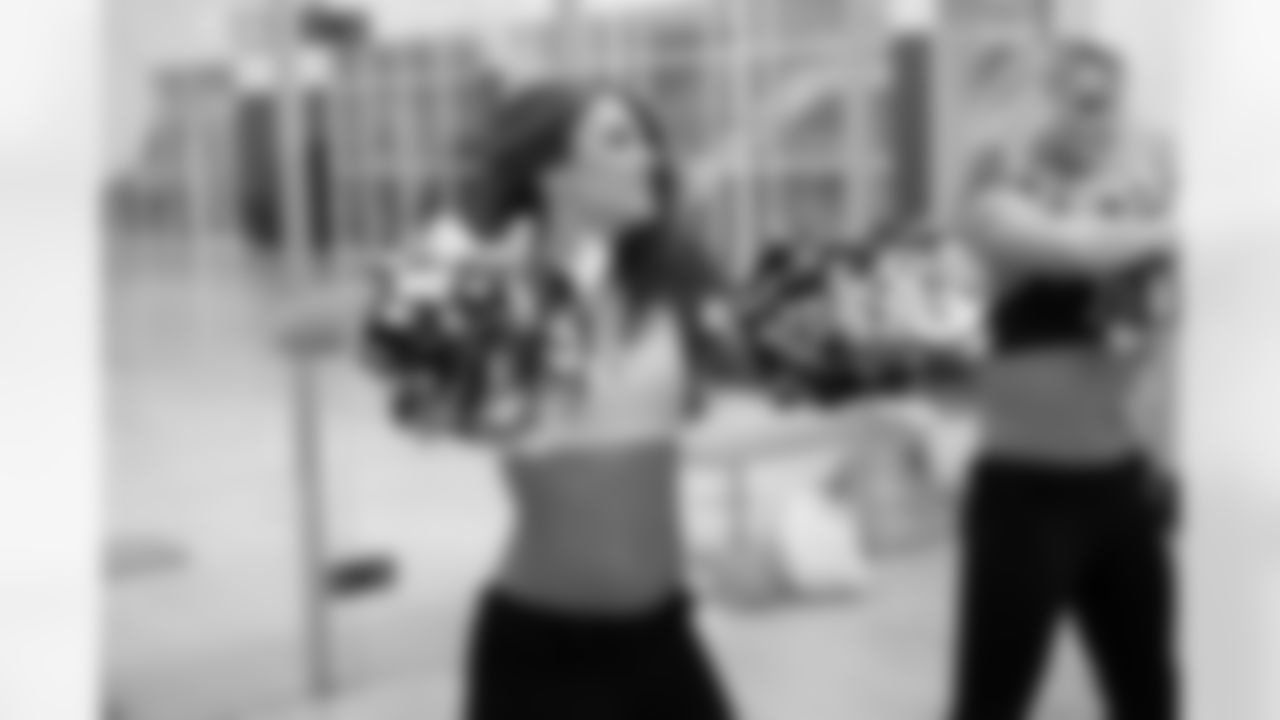 Lindsay M. // Atlanta Falcons Cheerleaders Practice // 7/7/2011 // Atlanta -