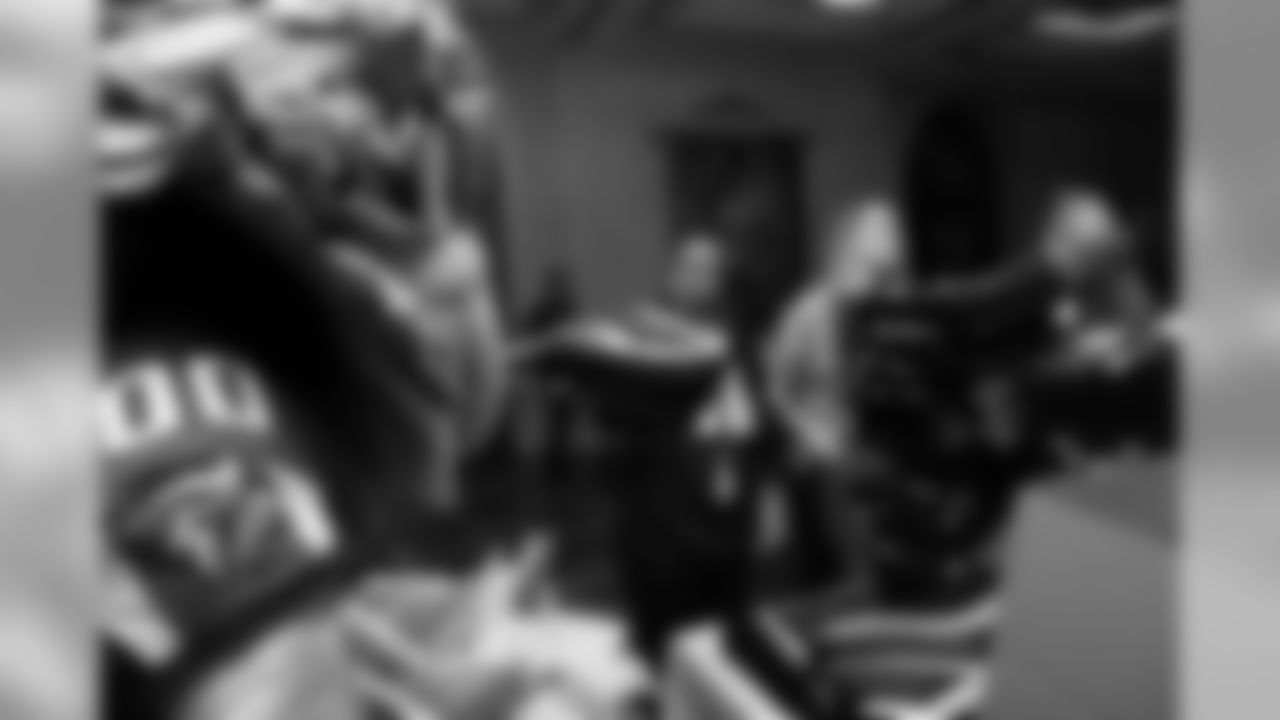 AF_20191115_Associate-VEO-Care-Packages_AH1_2342