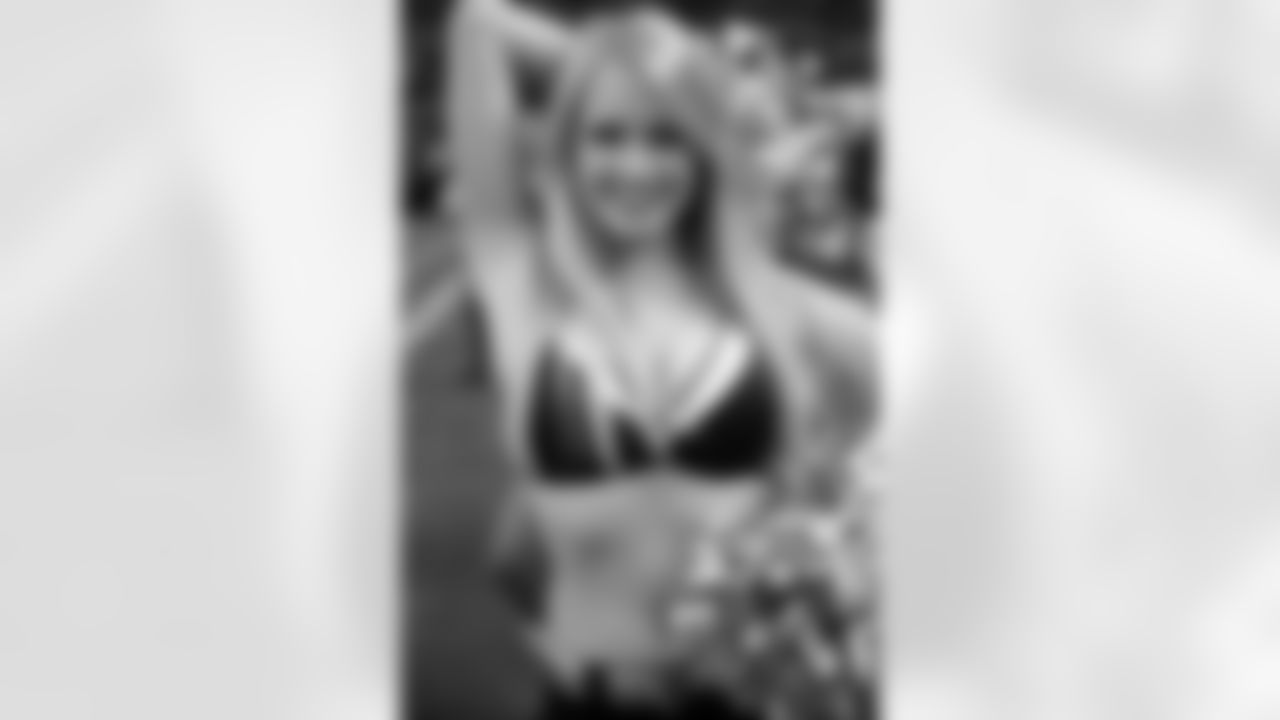 Atlanta Falcons Cheerleader Ashley G.