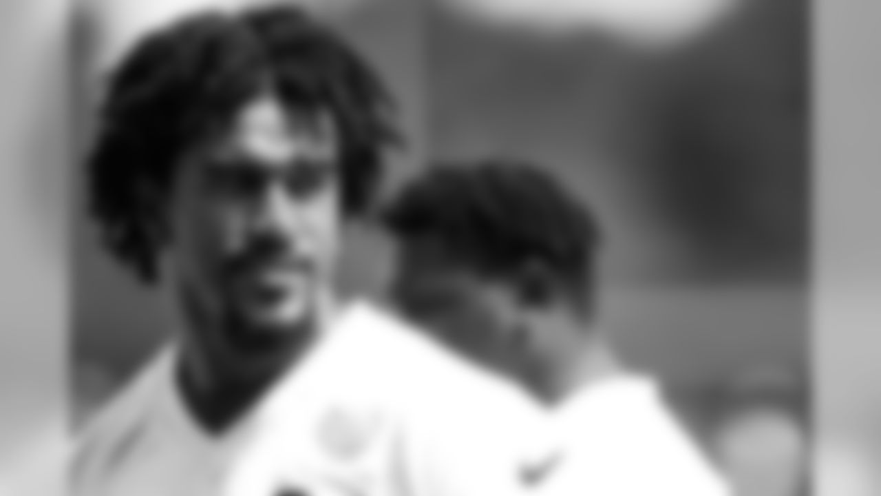 OLB Vic Beasley Jr