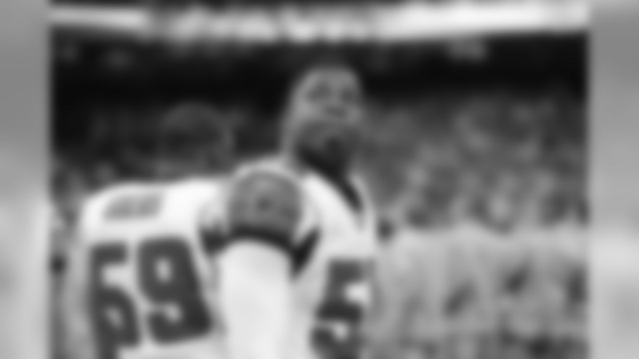 The Falcons and Saints face off in the Superdome for a shot at the NFC South title // Falcons at Saints - 2011 // Dec. 26, 2011 // New Orleans -
