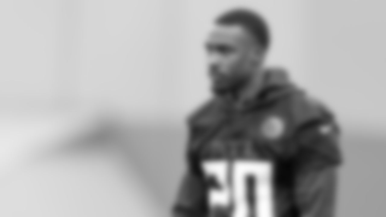 Atlanta Falcons defensive back Kendall Sheffield #20 looks on during field work drills in Phase II of the Atlanta Falcons offseason program on May 18, 2021.