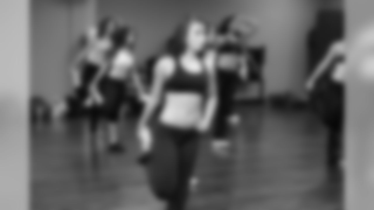Natalie S. // Atlanta Falcons Cheerleaders Practice // 7/7/2011 // Atlanta -