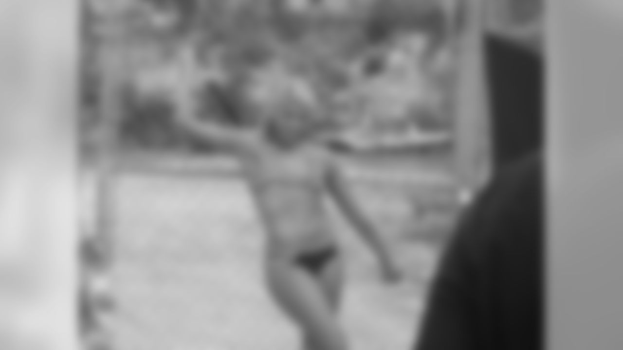Reneau K. // 2011 Atlanta Falcons Cheerleaders Swimsuit Calendar Photo Shoot // 2011 // Bermuda -