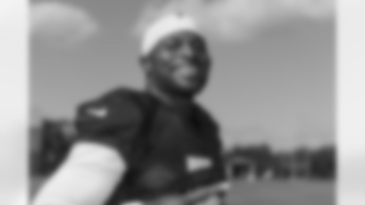 Atlanta Falcons outside linebacker Lorenzo Carter #0 during practice at Atlanta Falcons Training Facility in Flowery Branch, Ga. on Wednesday, October 18, 2023. (Photo by Shanna Lockwood/Atlanta Falcons)
