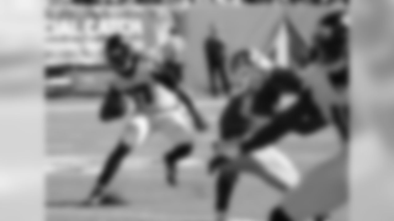 WR Devin Hester has fit into the Falcons offense's puzzle perfectly this year and this week Hester will be taking on his former team in the Chicago Bears. Hester had 18 career non-offense touchdowns while playing for the Bears, but broke the record this season as a Falcon against the Tampa Bay Buccaneers.