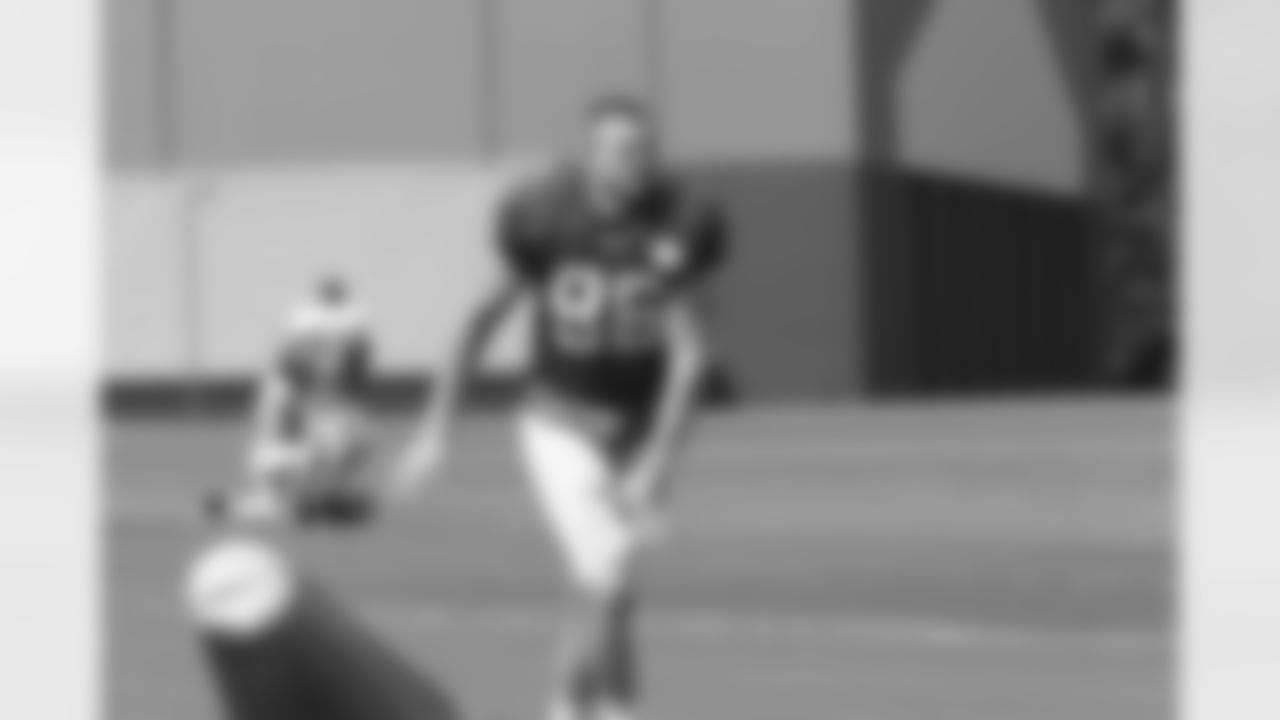 TE Chase Coffman