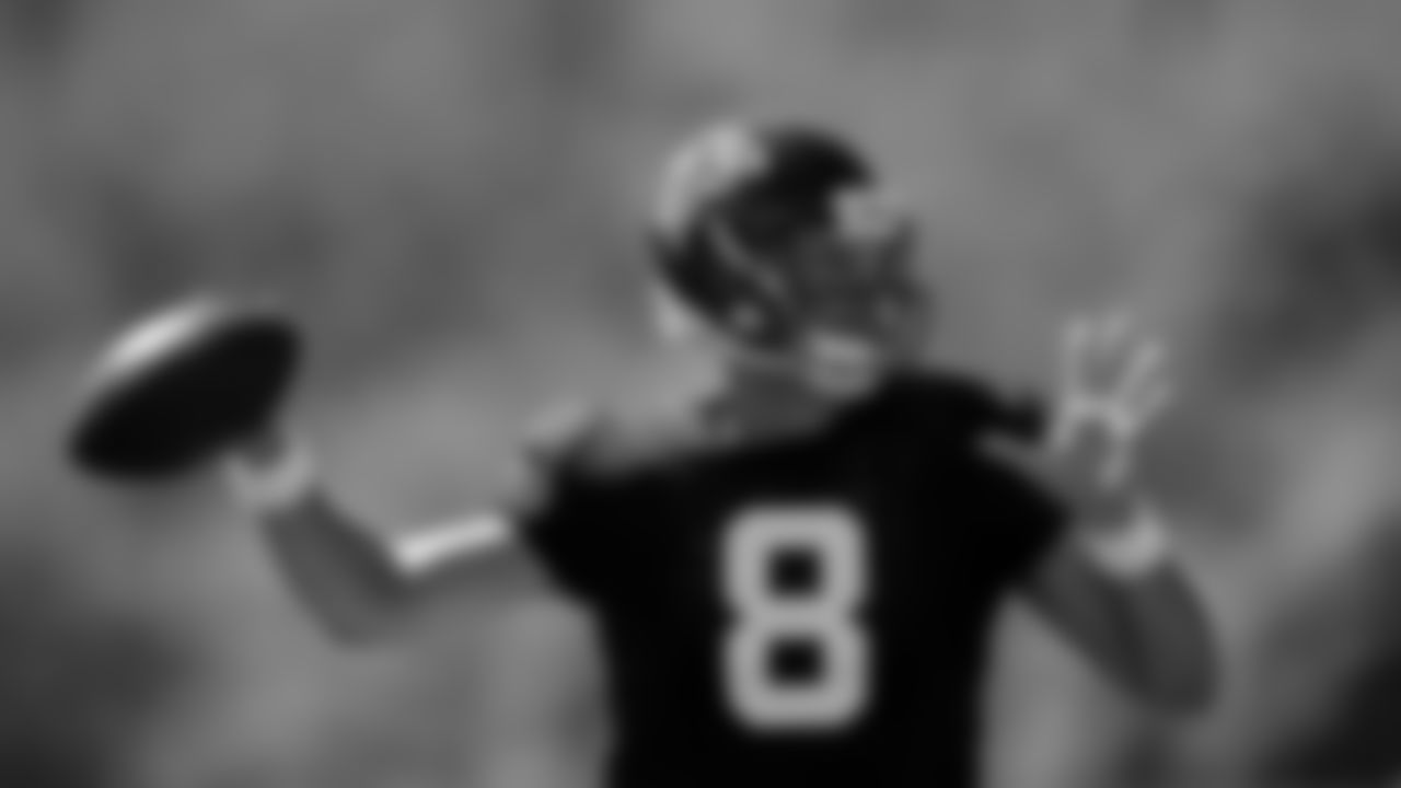 Atlanta Falcons quarterback Matt Schaub #8 works during practice. (Photo by Kara Durrette/Atlanta Falcons).