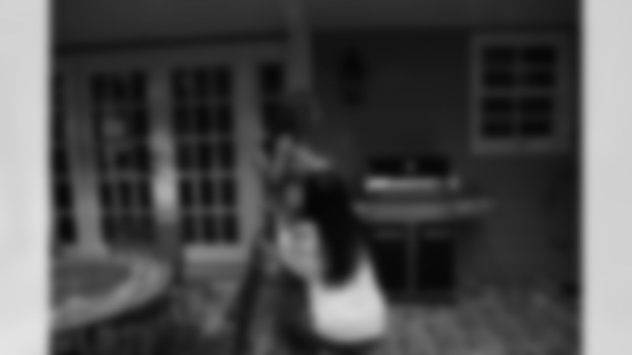 Hope W. gets ready to shoot