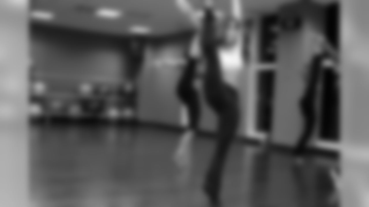 Melissa Z. // Atlanta Falcons Cheerleaders Practice // 7/7/2011 // Atlanta -