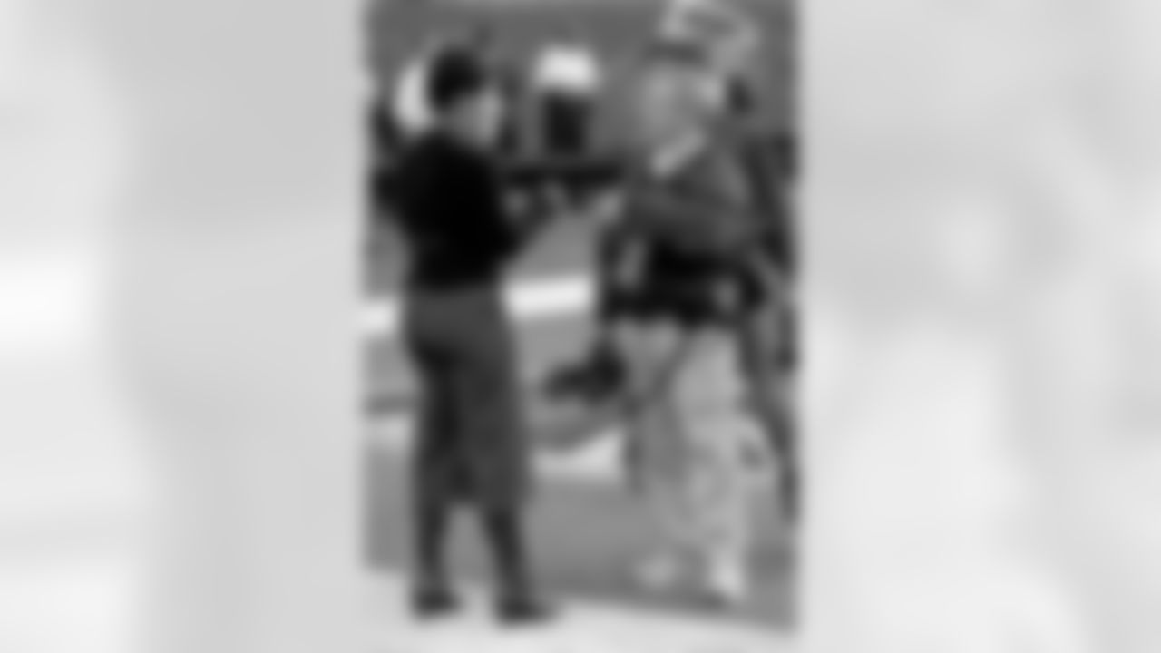 A look back over the career of Atlanta Falcons team photographer Jimmy Cribb after his passing in April 2022.
