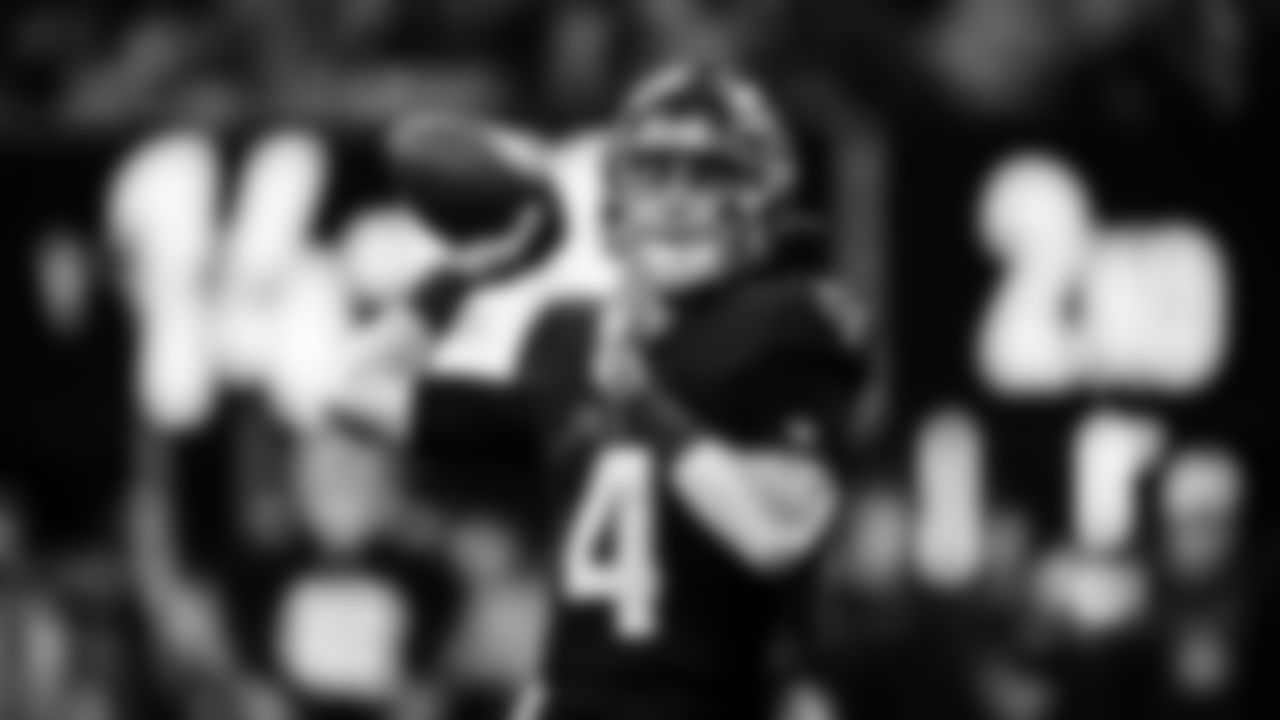 Atlanta Falcons quarterback Desmond Ridder #4 throws the ball during the game against the Arizona Cardinals at Mercedes-Benz Stadium in Atlanta, Georgia on Sunday, January 1, 2023. (Photo by Jay Bendlin/Atlanta Falcons)