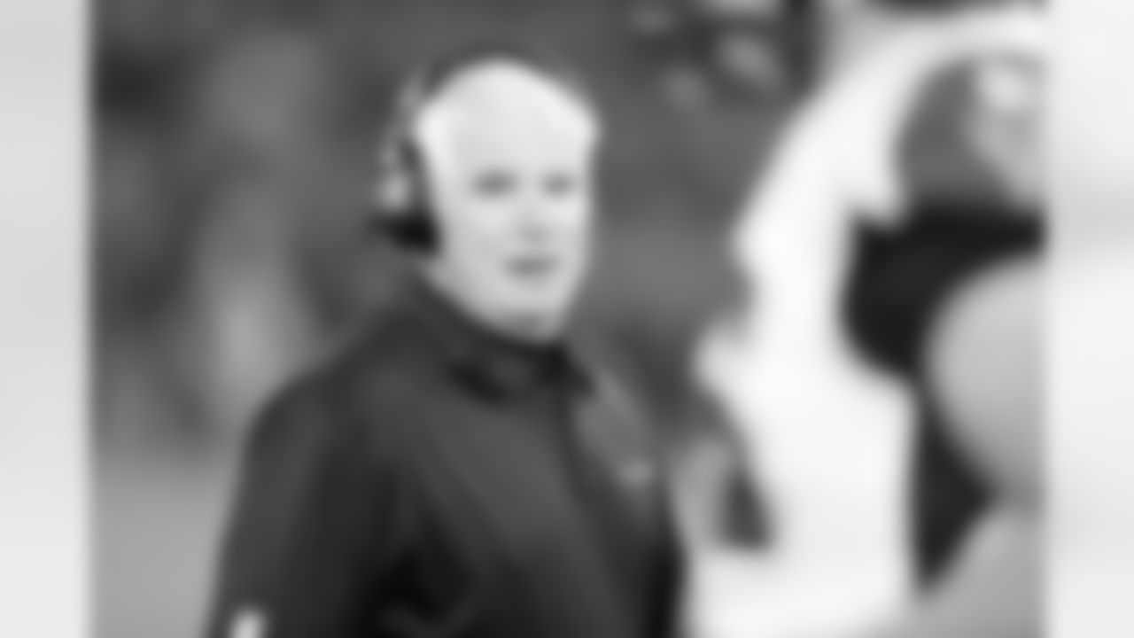 Head coach Mike Smith
