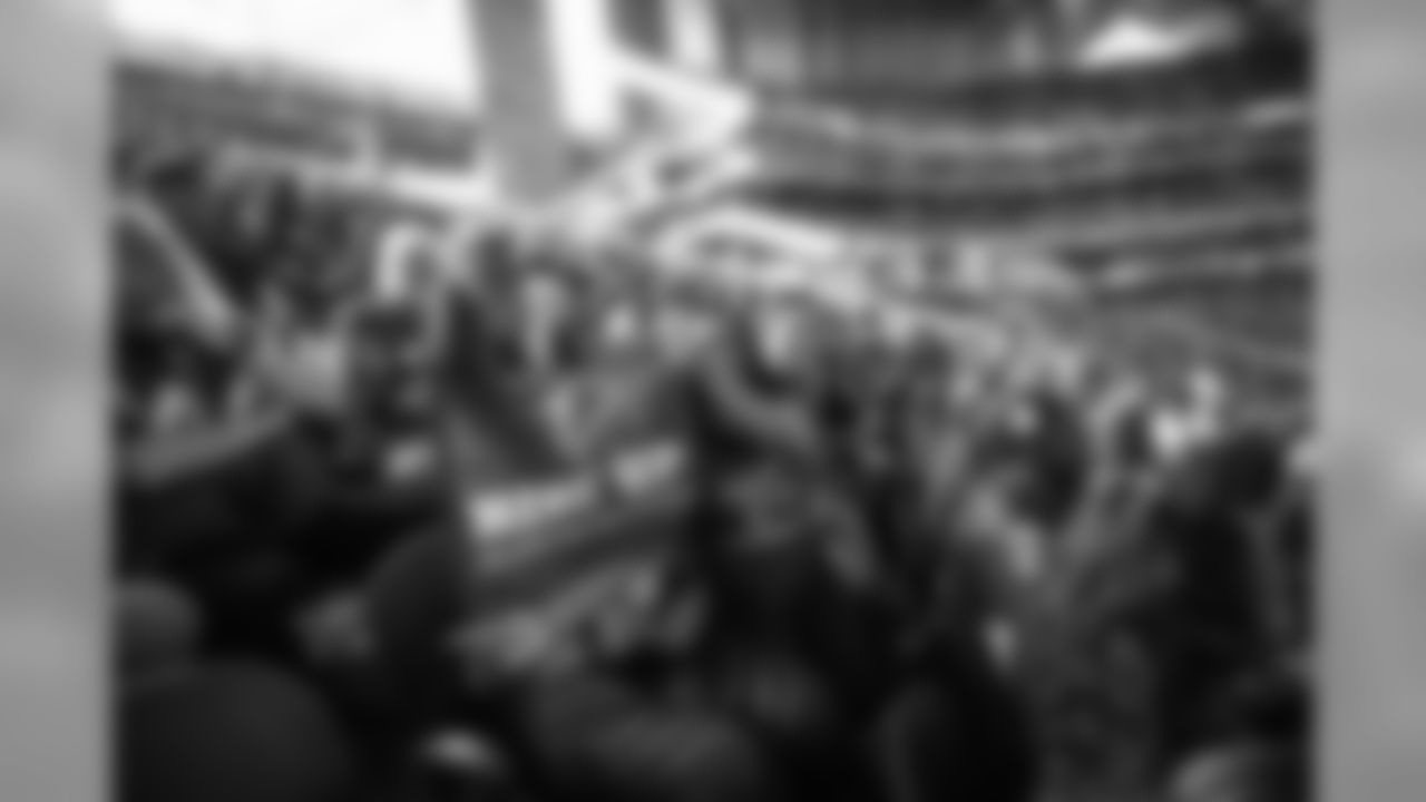CARvsATL_CM_FanPhoto_09162018_0032